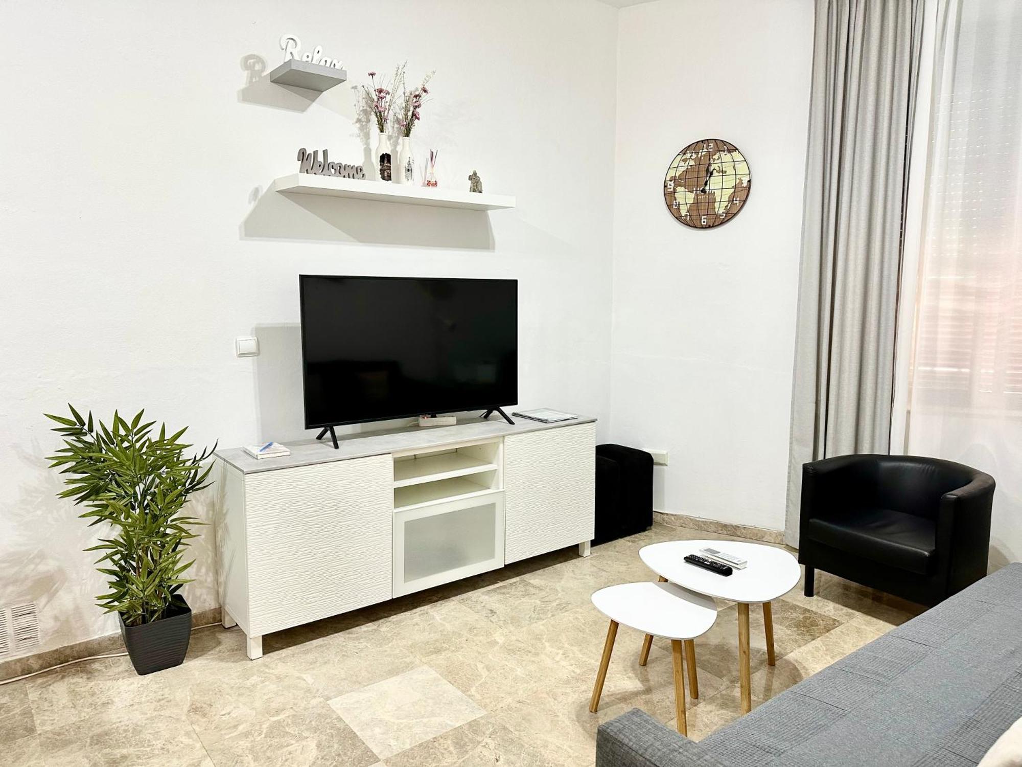 Apartamento Acogedor Y Moderno En Pleno Centro De Sevilla Con Parking Gratis المظهر الخارجي الصورة